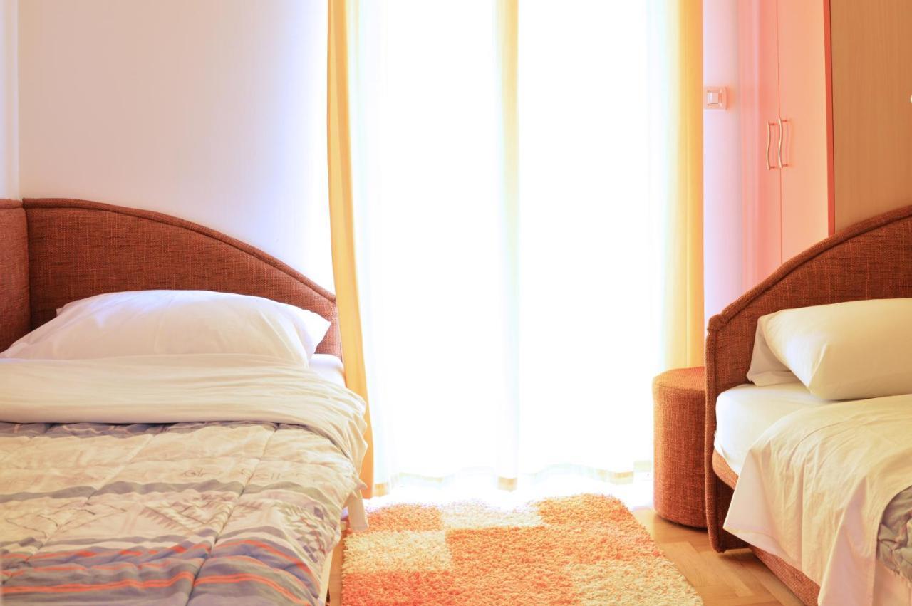 Apartment Silvija Sea View Umag Exterior foto